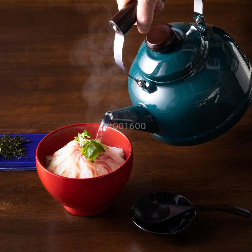 富士ホーロー 匠シリーズ ケトル 2.3L やかん 鉄黒 鉄緑 ダークブラウン 琺瑯 天然木 ガス火対応 IH対応 シック