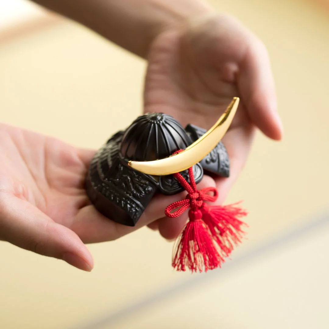 ナガエ 銀雅堂 BUSHIDO 武士道 兜 (徳川家康・楠木正成・伊達政宗・真田幸村・直江兼続) 戦国武将 武将グッズ 日本文化 端午の節句 ギフト 日本製