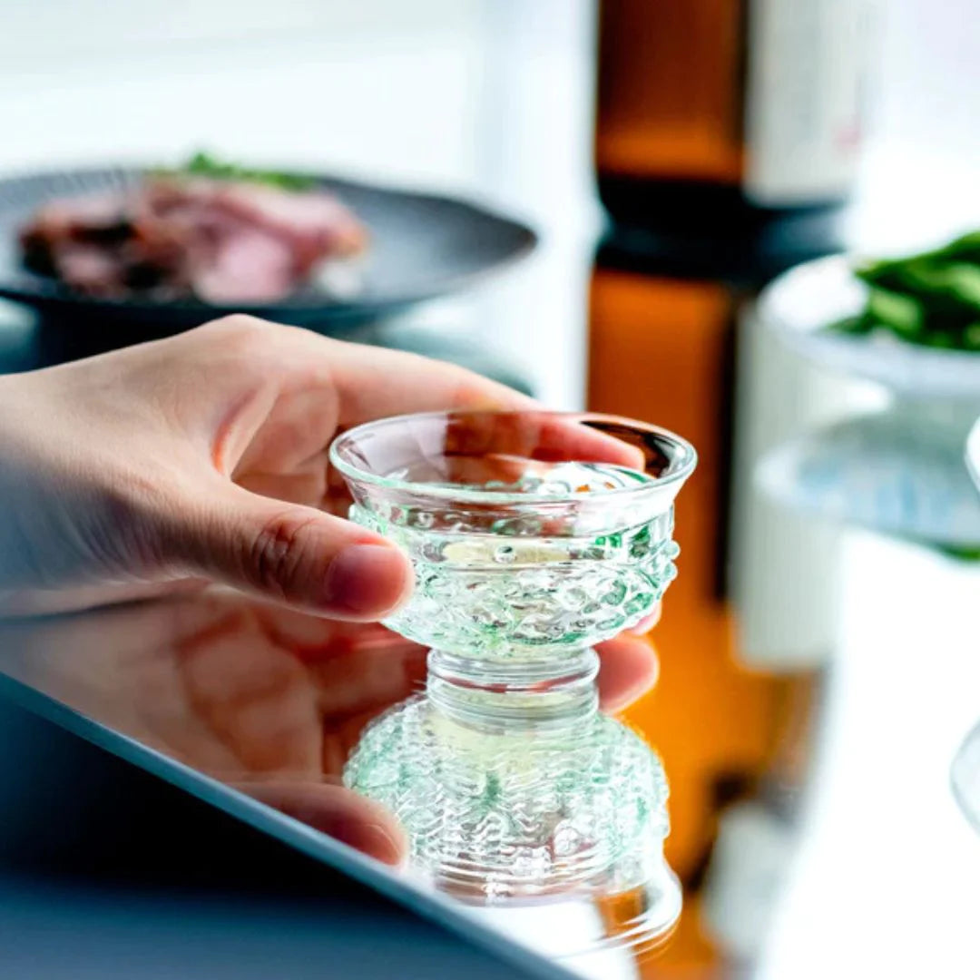 津軽びいどろ 盃 5月 新緑 盃12ヶ月コレクション ガラス 酒器 日本酒グラス ギフト 贈り物 ハンドメイド 手作り おしゃれ 日本製