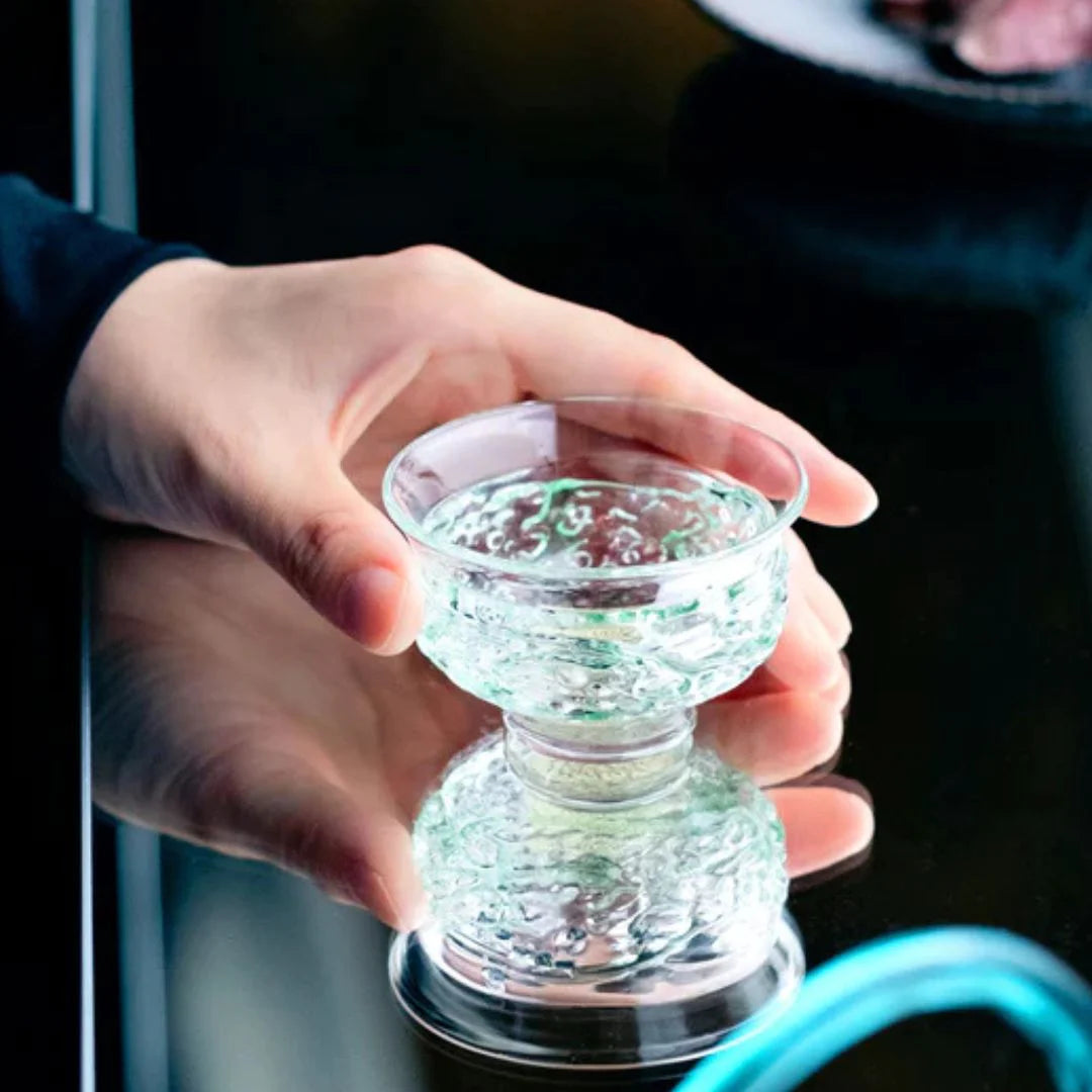 津軽びいどろ 盃 5月 新緑 盃12ヶ月コレクション ガラス 酒器 日本酒グラス ギフト 贈り物 ハンドメイド 手作り おしゃれ 日本製