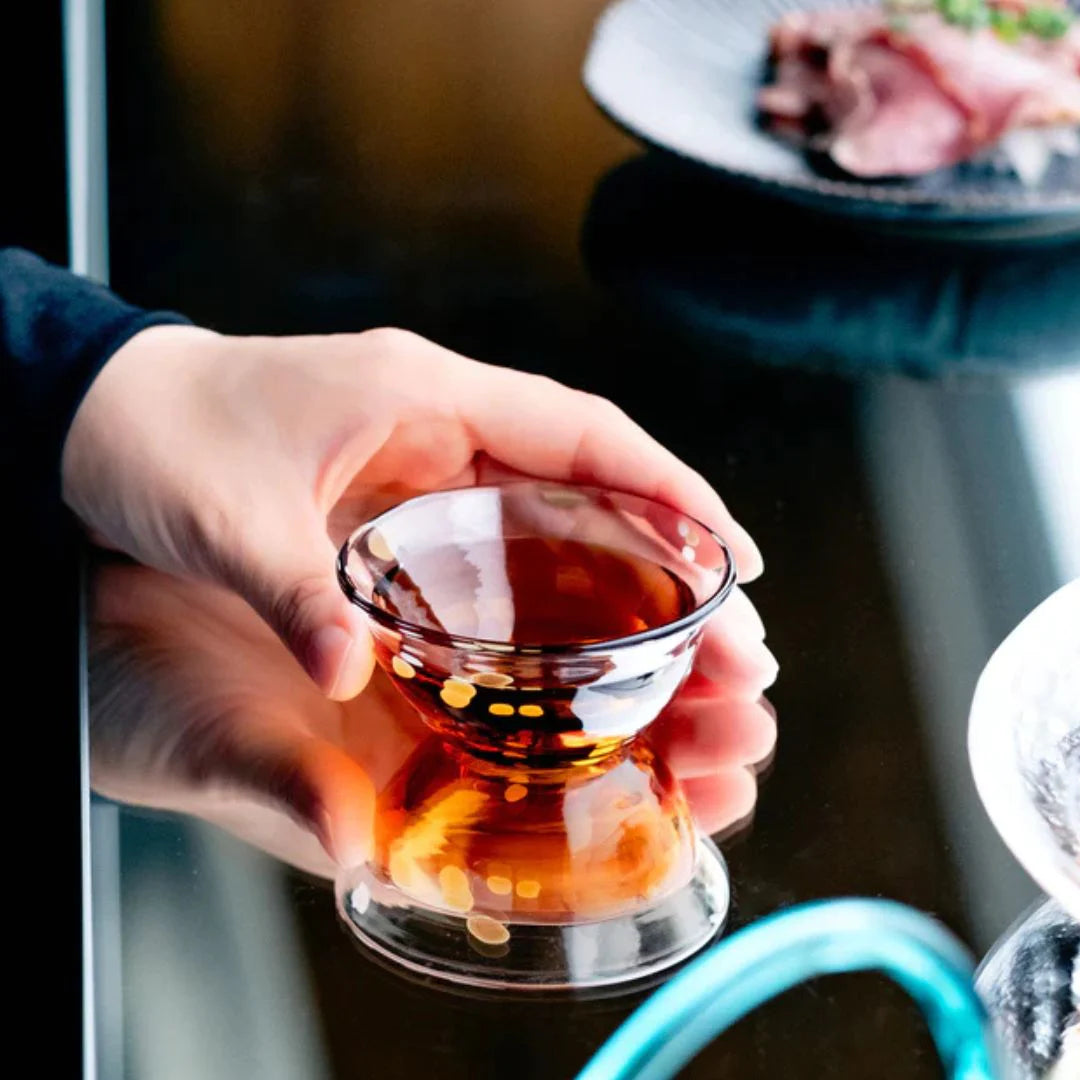 津軽びいどろ 盃 10月 秋の空 盃12ヶ月コレクション ガラス 酒器 日本酒グラス ギフト 贈り物 ハンドメイド 手作り おしゃれ 日本製