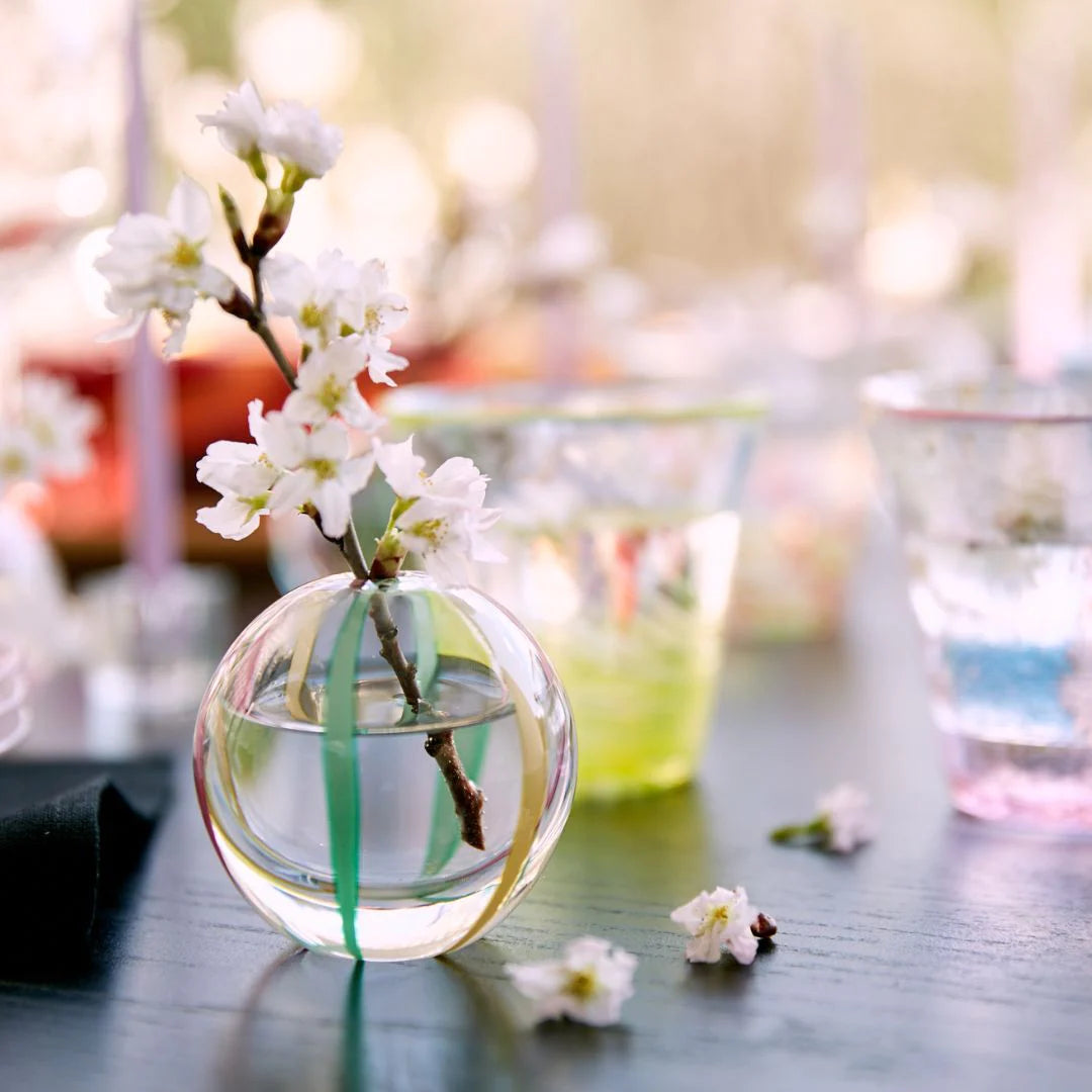 津軽びいどろ 彩手鞠 一輪挿し 花器 ガラス 花瓶 ギフト 贈り物 丸 小さい ハンドメイド 手作り おしゃれ 生け花 日本製