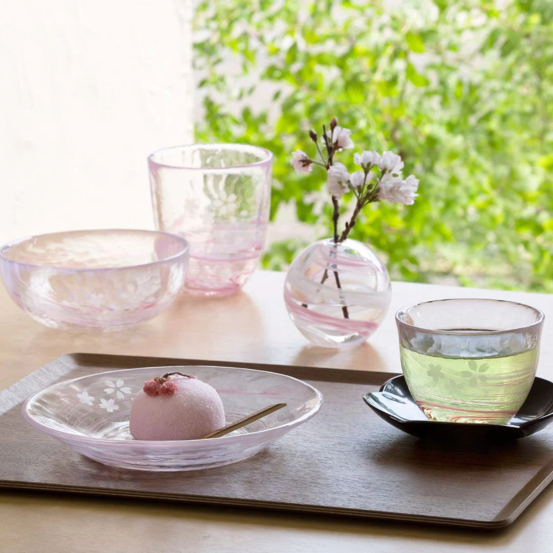 津軽びいどろ 彩手鞠 一輪挿し 花器 ガラス 花瓶 ギフト 贈り物 丸 小さい ハンドメイド 手作り おしゃれ 生け花 日本製