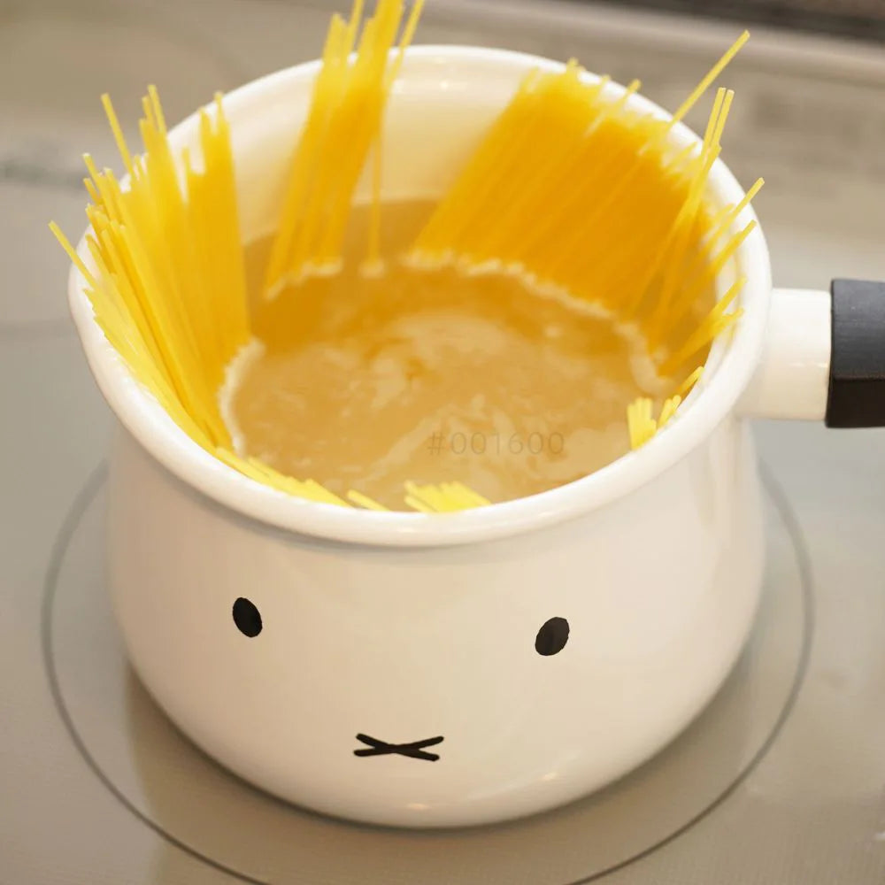 富士ホーロー ミッフィー ボリス マルチポット 16㎝ (2.2L) 片手鍋 フタ付 注ぎ口付 ホーロー鍋 炊飯 揚げ物 調理器具 シンプル おしゃれ 琺瑯