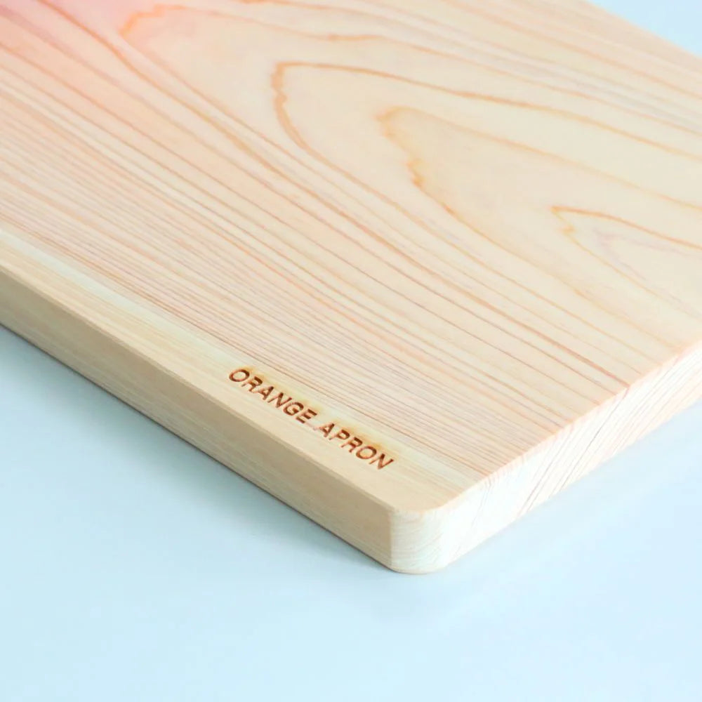 ORANGE APRON 尾鷲ヒノキ 木製まな板 35x20x1.6cm (JAN:4976416037038)
